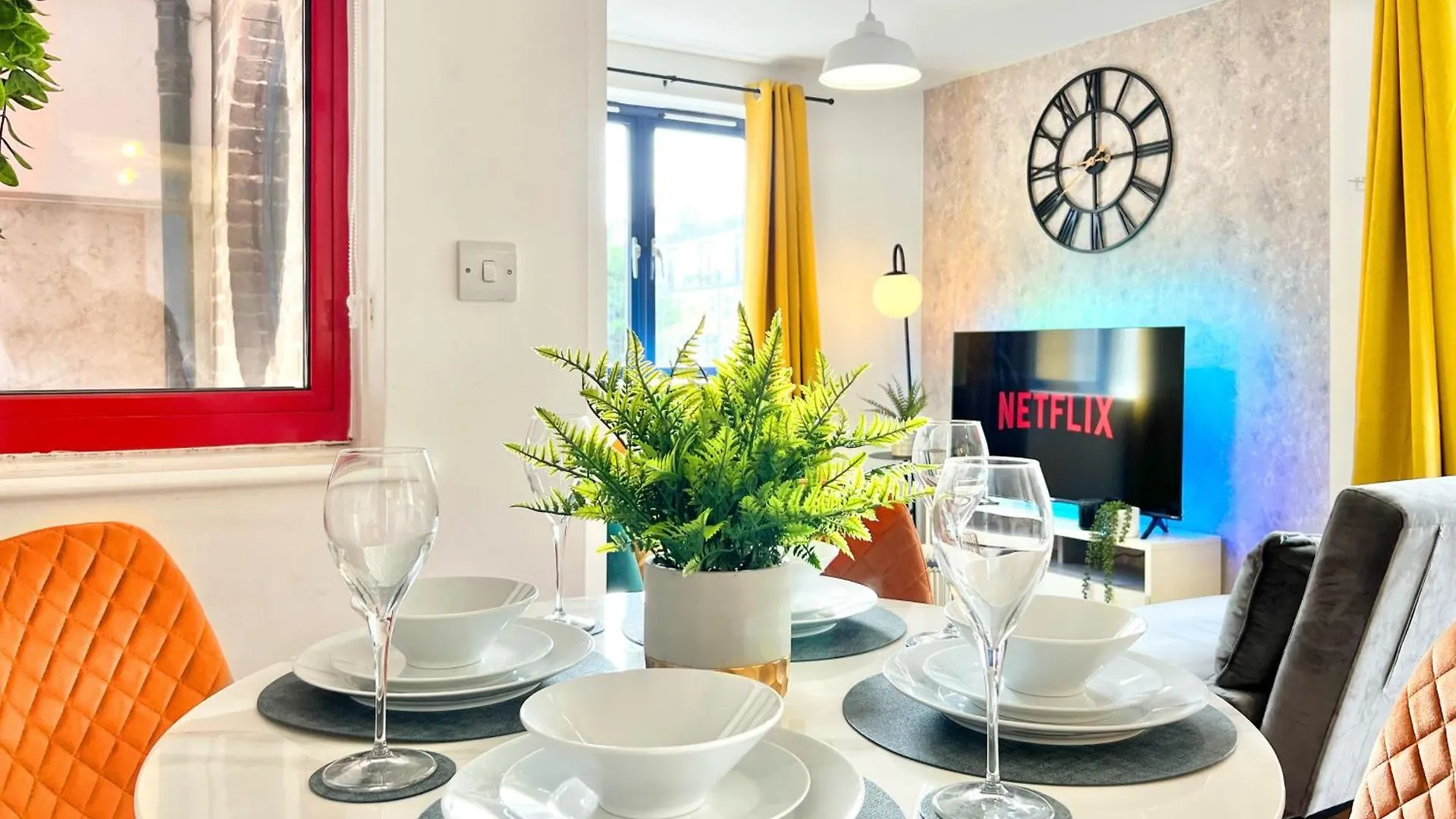 Weekly Or Monthly Stay - Relocation & Business - 4 Guests - By Hofin Stays Short Lets & Serviced Accommodation London 0*,  United Kingdom
